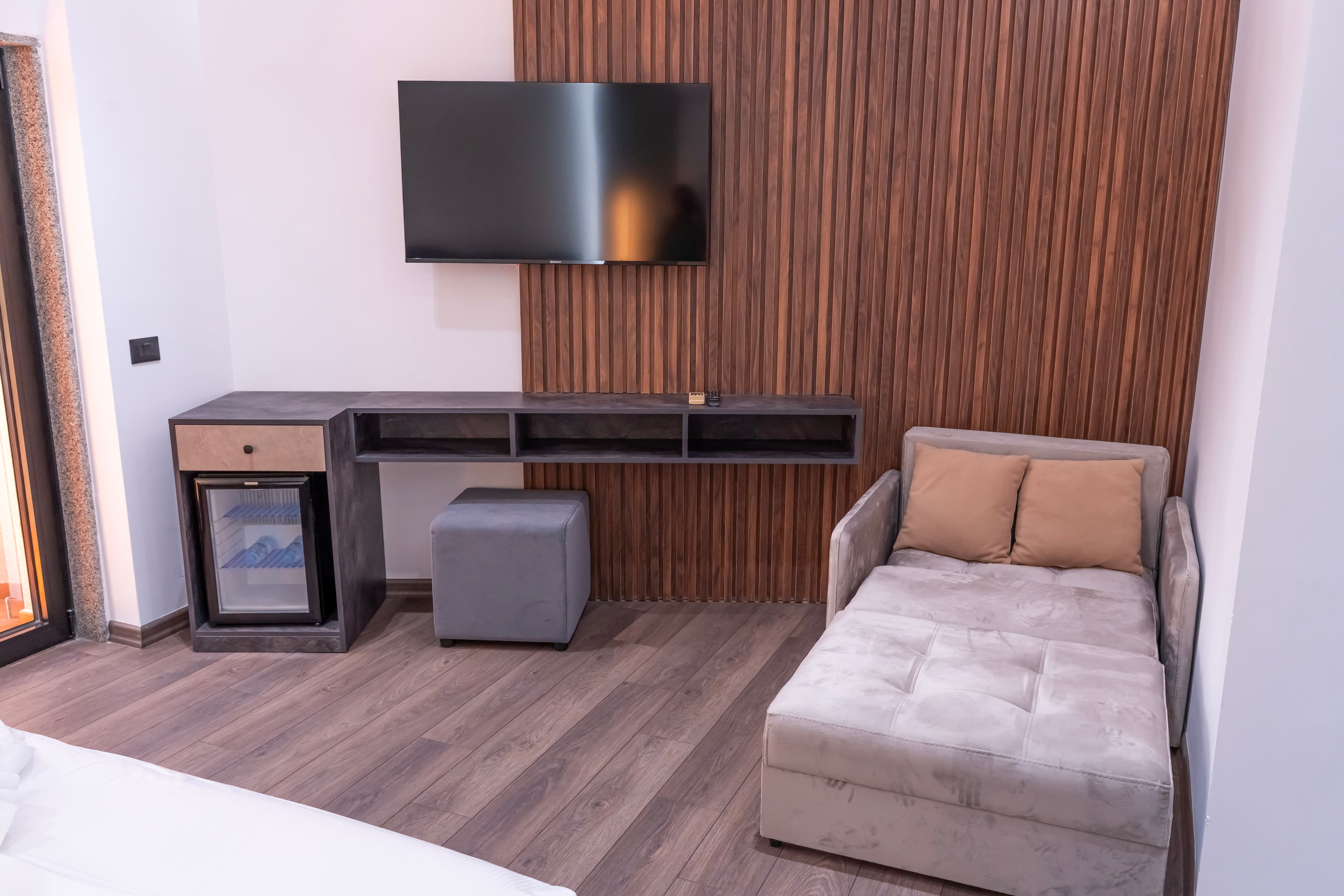 Deluxe Triple Room 3