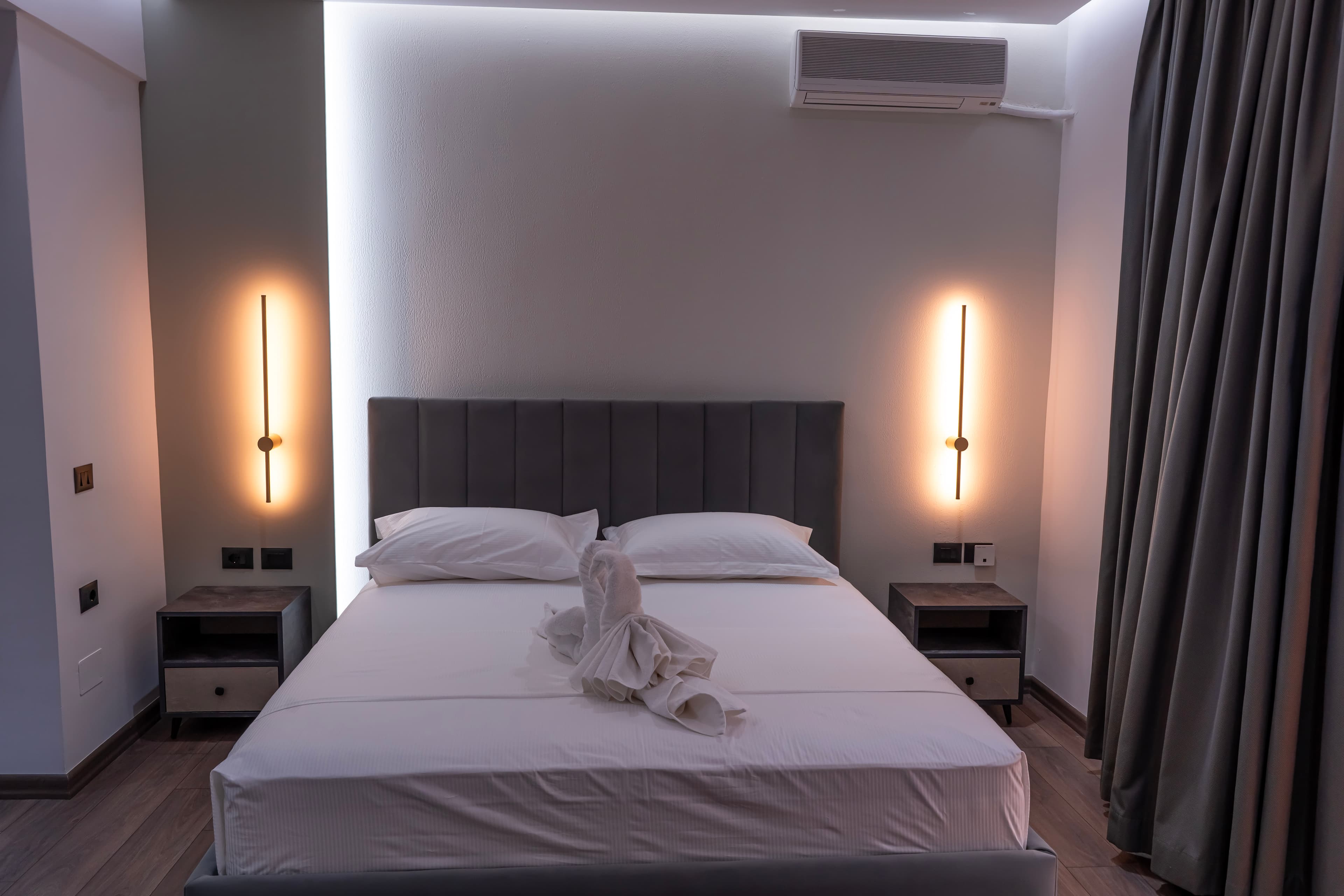 Deluxe Triple Room 4